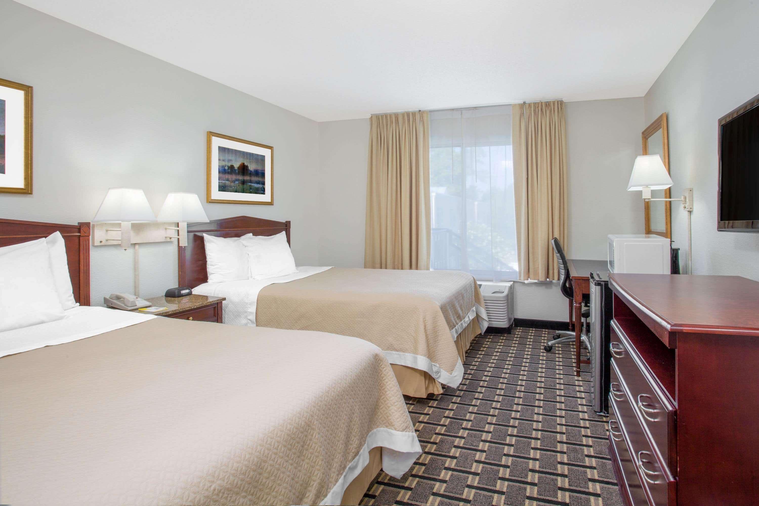Hotel Carolina A Days Inn By Wyndham Hilton Head Island Dış mekan fotoğraf