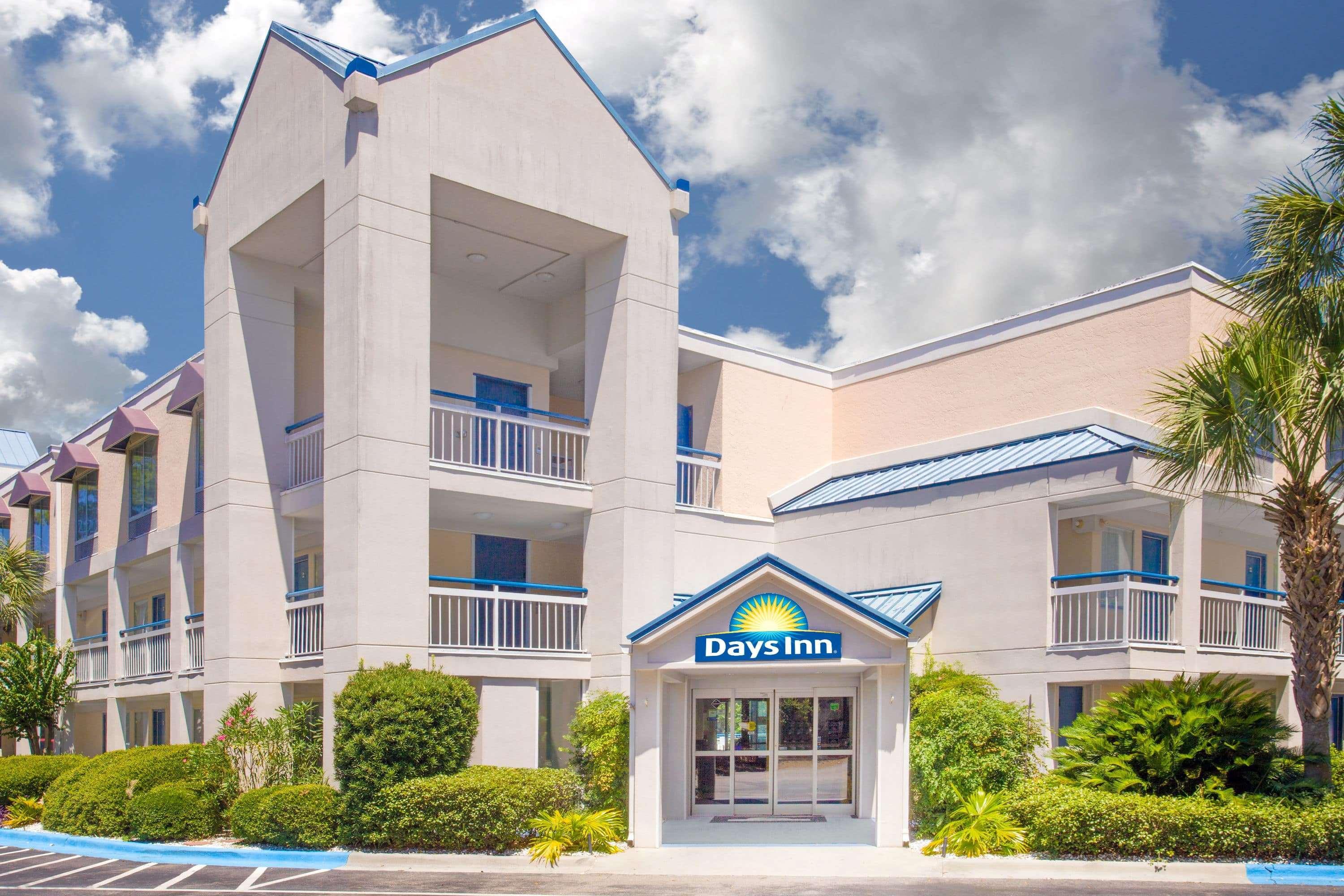 Hotel Carolina A Days Inn By Wyndham Hilton Head Island Dış mekan fotoğraf