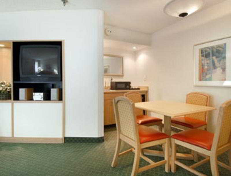 Hotel Carolina A Days Inn By Wyndham Hilton Head Island Oda fotoğraf
